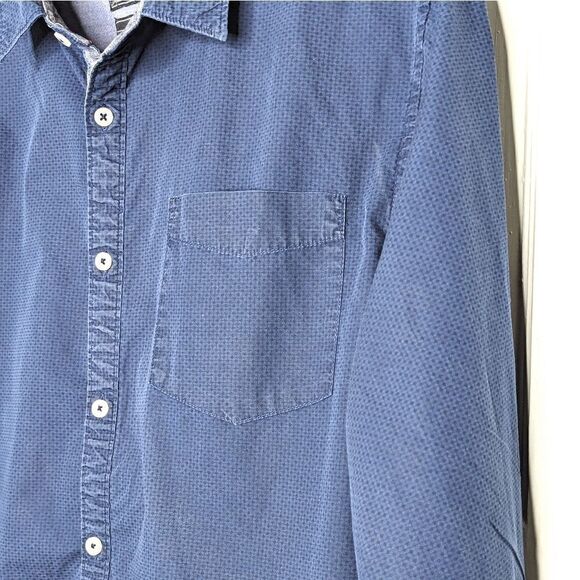 On the Road Traveler's Collection Cobalt Blue Button Down Dress Shirt size L - Picture 8 of 12